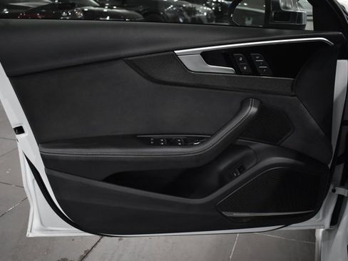 Used 2022 Audi S4 Premium Plus w/ Premium Plus Package image 39