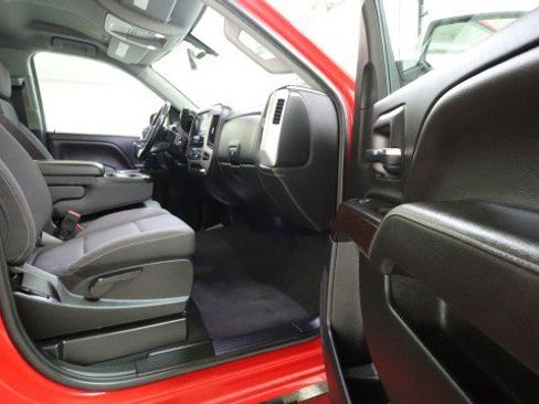 Used 2019 GMC Sierra 1500 SLE w/ SLE Value Package image 10