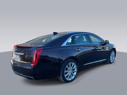 Used 2017 Cadillac XTS Luxury w/ Driver Awareness Package image 3
