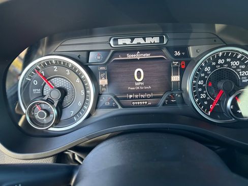 Used 2022 RAM 1500 Big Horn AWD/4WD image 17