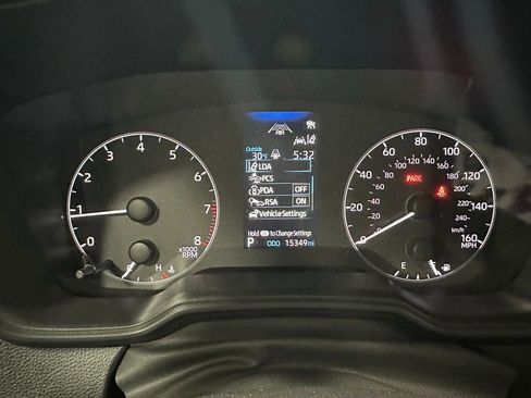 Used 2025 Toyota Corolla LE image 23