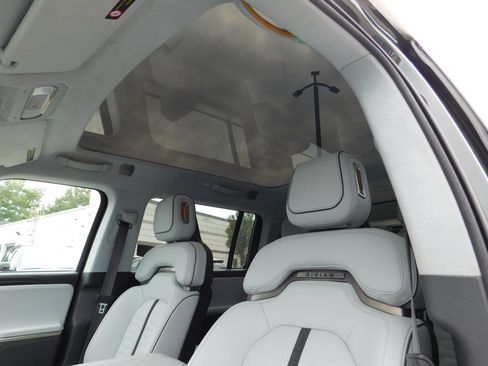 Used 2023 Rivian R1S Adventure Quad AWD/4WD image 20