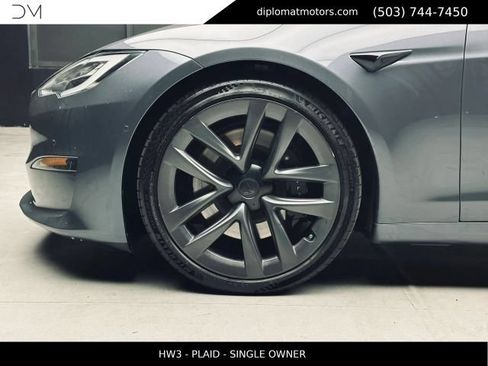 Used 2022 Tesla Model S Plaid AWD/4WD image 36