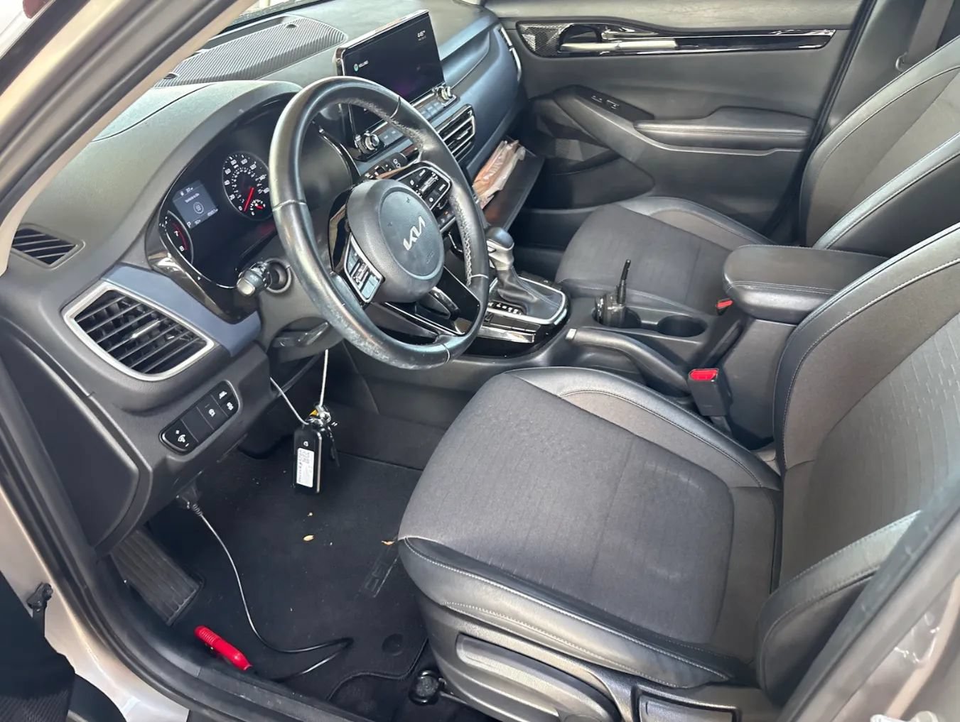 Used 2022 Kia Seltos S FWD image 6