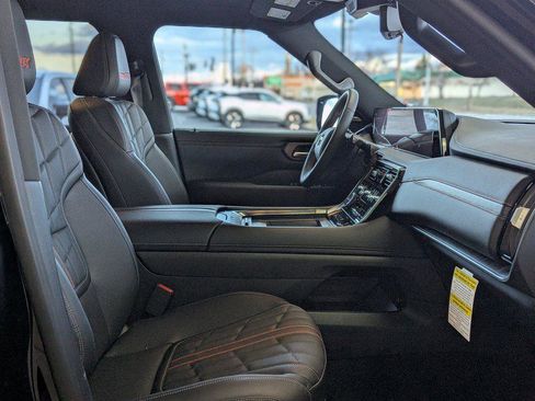 New 2026 Nissan Armada PRO-4X AWD/4WD image 16