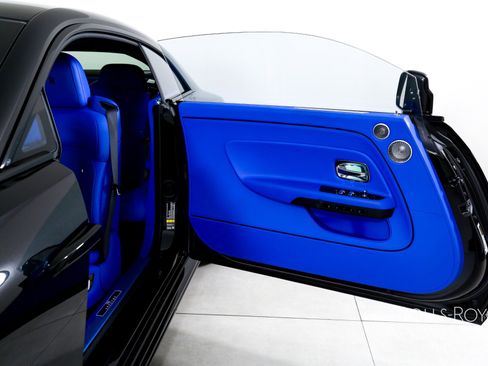 New 2025 Rolls-Royce Spectre Black Badge w/ Spectre Enhancement Package image 11