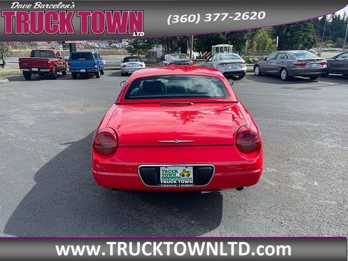 Used 2002 Ford Thunderbird RWD image 4