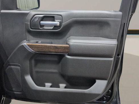 Used 2019 GMC Sierra 1500 Elevation w/ Elevation Convenience Package AWD/4WD image 23
