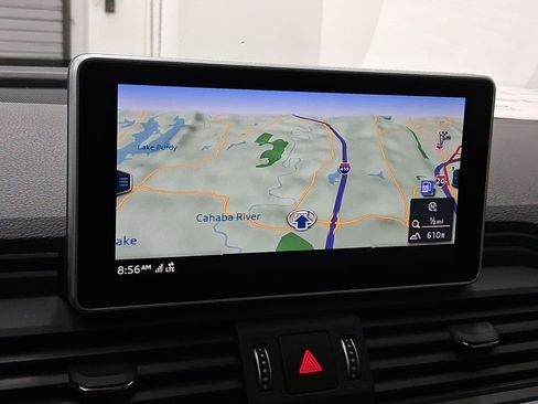 Used 2020 Audi Q5 2.0T Premium Plus w/ Premium Plus Package image 23