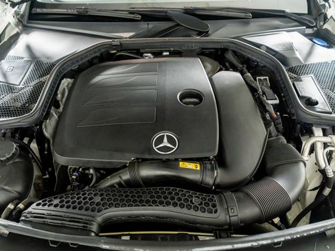 Used 2019 Mercedes-Benz C 300 4MATIC Cabriolet image 45