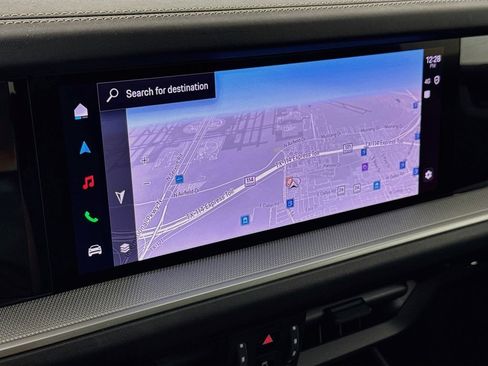 Certified 2024 Porsche Cayenne AWD/4WD image 18