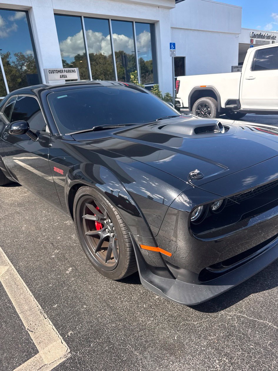 Used 2023 Dodge Challenger R/T Scat Pack RWD image 4