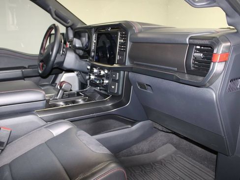 Used 2025 Ford F150 Raptor AWD/4WD image 23