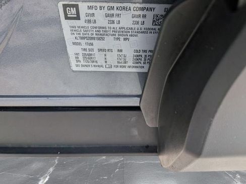 Used 2021 Chevrolet TrailBlazer LT image 34