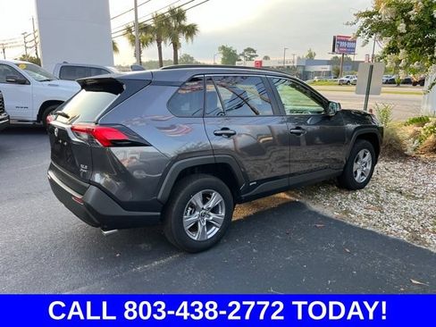 Used 2025 Toyota RAV4 XLE AWD/4WD image 3