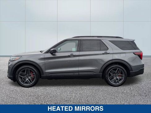 Used 2026 Ford Explorer ST-Line w/ ST-Line Street Pack RWD image 2
