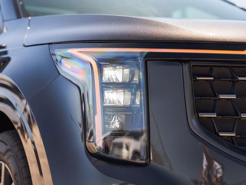 New 2026 Kia Carnival SX FWD image 8