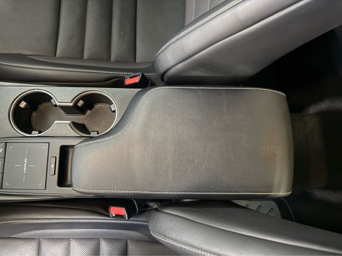 Used 2022 Lexus IS 350 F Sport w/ Navigation Package image 21