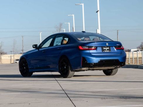 New 2026 BMW 330i 330i w/ M Sport Package image 2