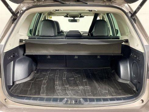 Used 2023 Subaru Forester Limited AWD/4WD image 26