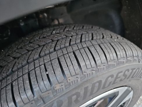 New 2026 Nissan Kicks SV w/ SV Premium Package image 12