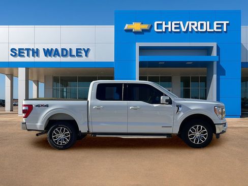 Used 2021 Ford F150 Lariat w/ Tow Technology Package image 8
