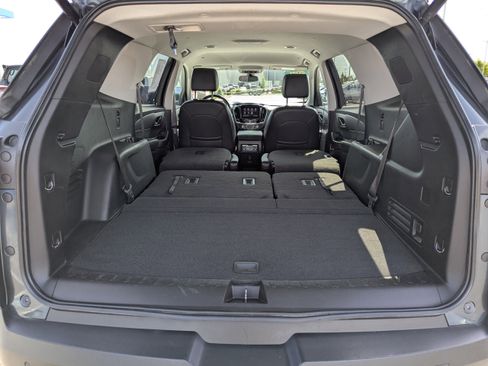 Certified 2021 Chevrolet Traverse LT AWD/4WD image 34