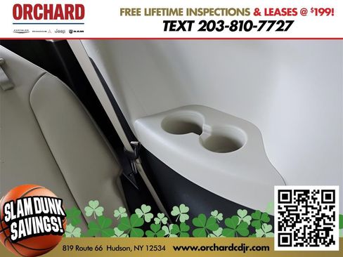 Used 2022 Toyota Sienna XLE image 10