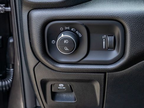 Used 2025 RAM 1500 Classic Warlock AWD/4WD image 22