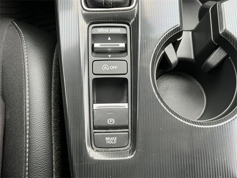 Used 2025 Honda Civic Sport image 25