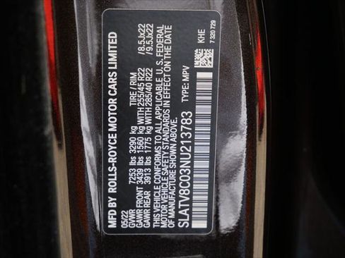 Certified 2022 Rolls-Royce Cullinan Black Badge AWD/4WD image 36
