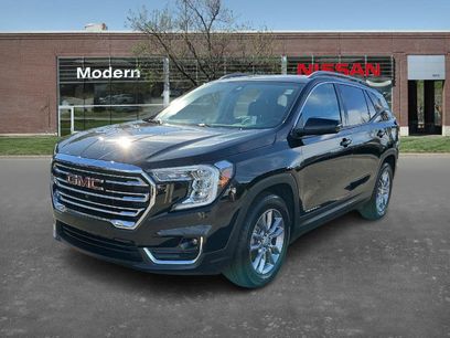 Used 2022 GMC Terrain SLT w/ Tech Package