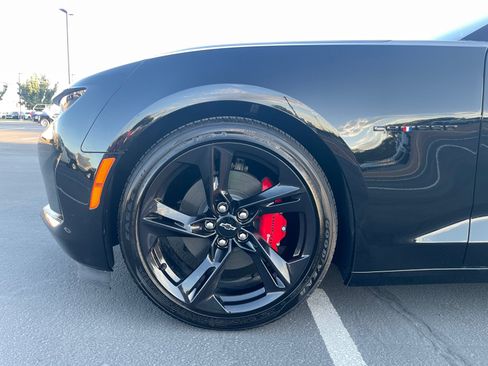 Used 2024 Chevrolet Camaro LT w/ RS Package RWD image 29