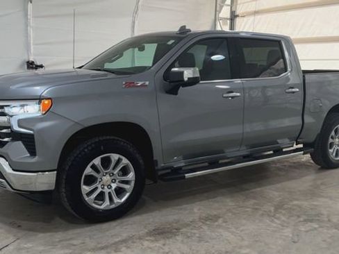 New 2026 Chevrolet Silverado 1500 LTZ w/ Z71 Off-Road Package AWD/4WD image 4