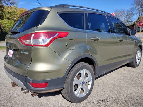 Used 2014 Ford Escape SE w/ Equipment Group 201A image 5