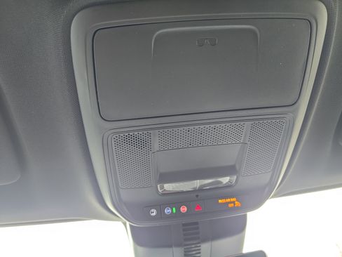 New 2026 GMC Acadia Elevation w/ LPO, Floor Liner Package image 32