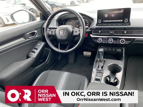Used 2025 Honda Civic Sport image 20