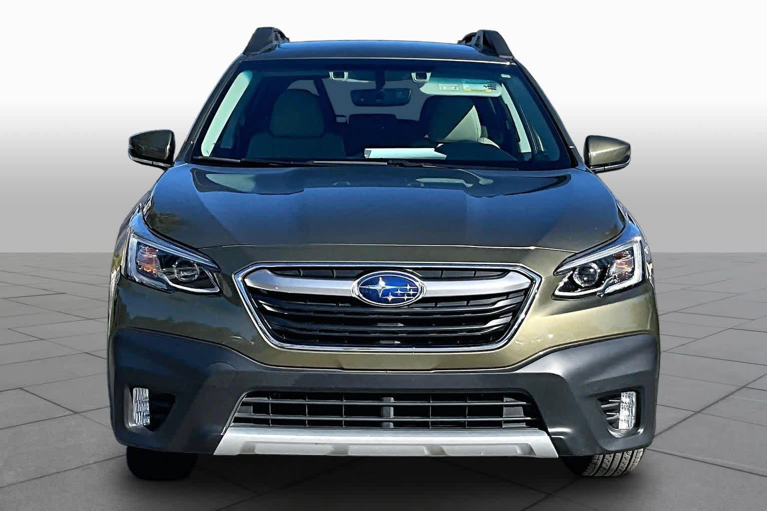 Used 2022 Subaru Outback Limited w/ Popular Package #2 AWD/4WD image 4