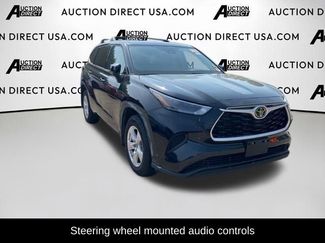 Used 2022 Toyota Highlander L AWD/4WD video 3