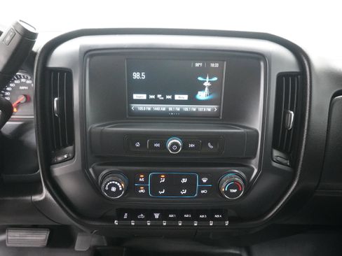 Used 2017 Chevrolet Silverado 3500 W/T AWD/4WD image 17