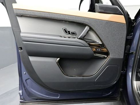 Used 2025 Land Rover Range Rover Sport Dynamic SE image 7