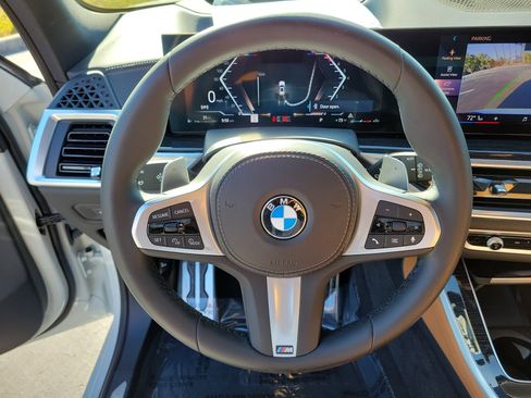 Used 2024 BMW X5 xDrive40i w/ M Sport Package image 27