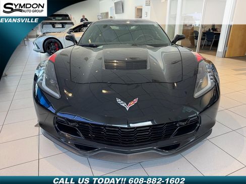 Used 2017 Chevrolet Corvette Grand Sport image 2