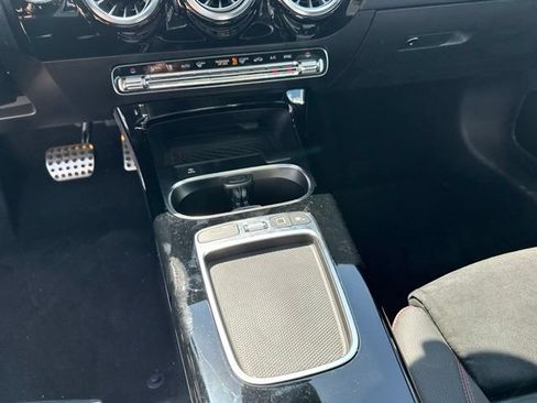 Used 2025 Mercedes-Benz CLA 35 AMG 4MATIC image 19