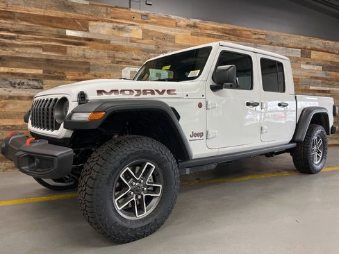 New 2026 Jeep Gladiator Mojave image 18