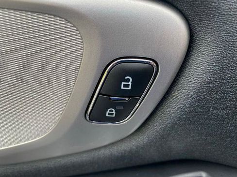 Certified 2025 Ford Expedition Active AWD/4WD image 14