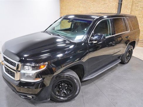 Used 2019 Chevrolet Tahoe 4WD image 2