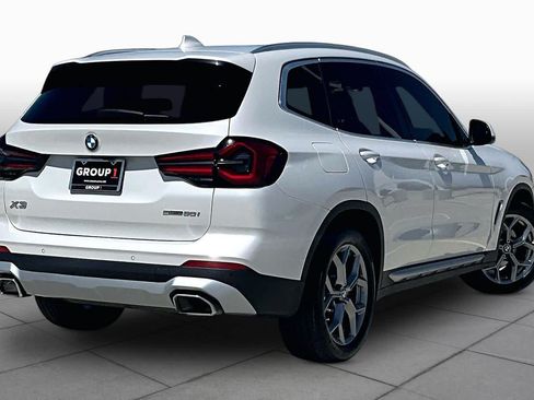 Used 2024 BMW X3 sDrive30i w/ Convenience Package RWD image 12