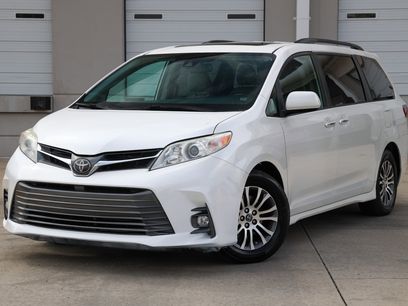 Used 2020 Toyota Sienna XLE
