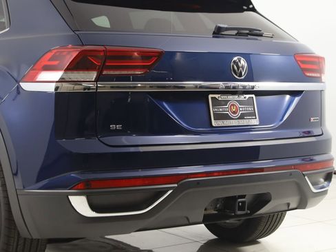 Used 2020 Volkswagen Atlas Cross Sport SE AWD/4WD image 22